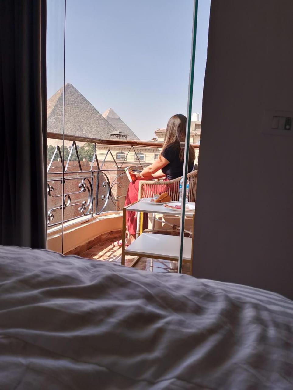 ホテル Oh Pyramids View Kafret el-Gabal エクステリア 写真